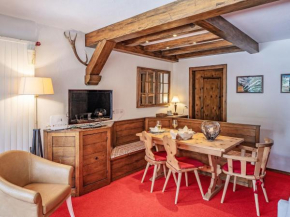 Apartment Chesa Murtel by Interhome